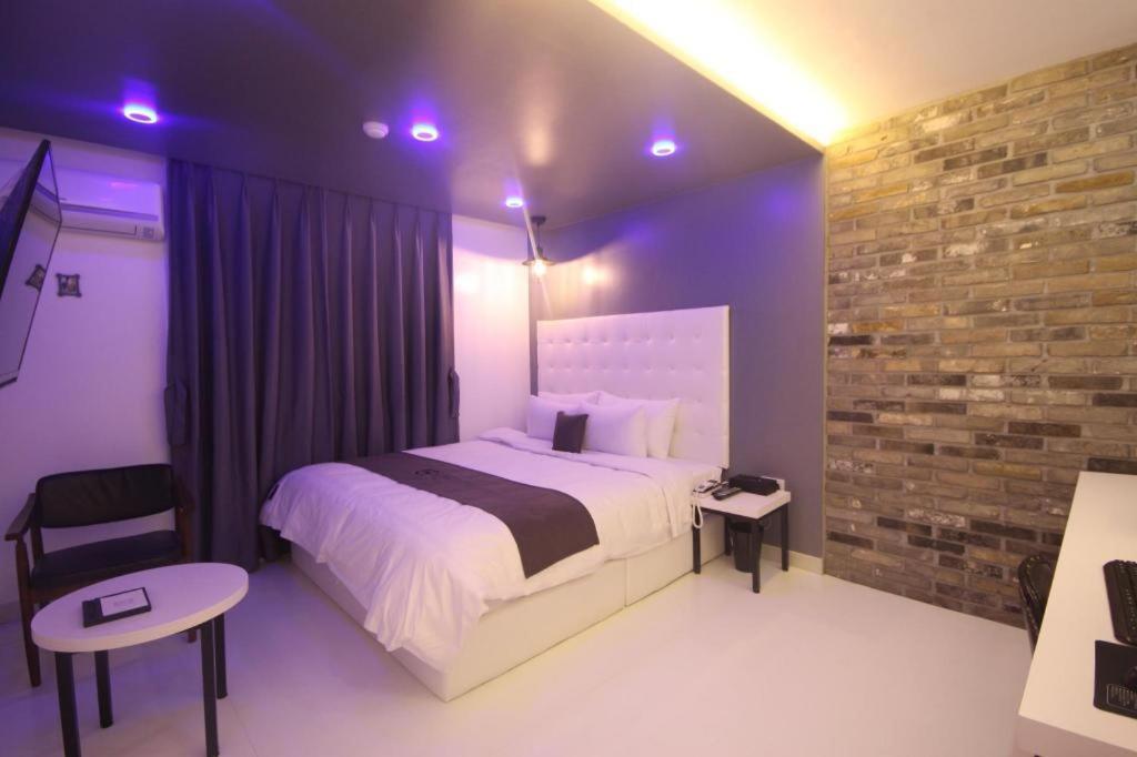 Gray Hotel Busan Buitenkant foto