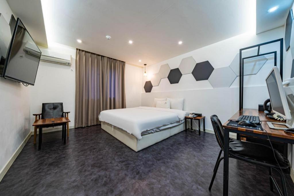 Gray Hotel Busan Buitenkant foto